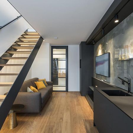 Fully Renovated Stylish Duplex In A Convenient Location Appartement Praag Buitenkant foto