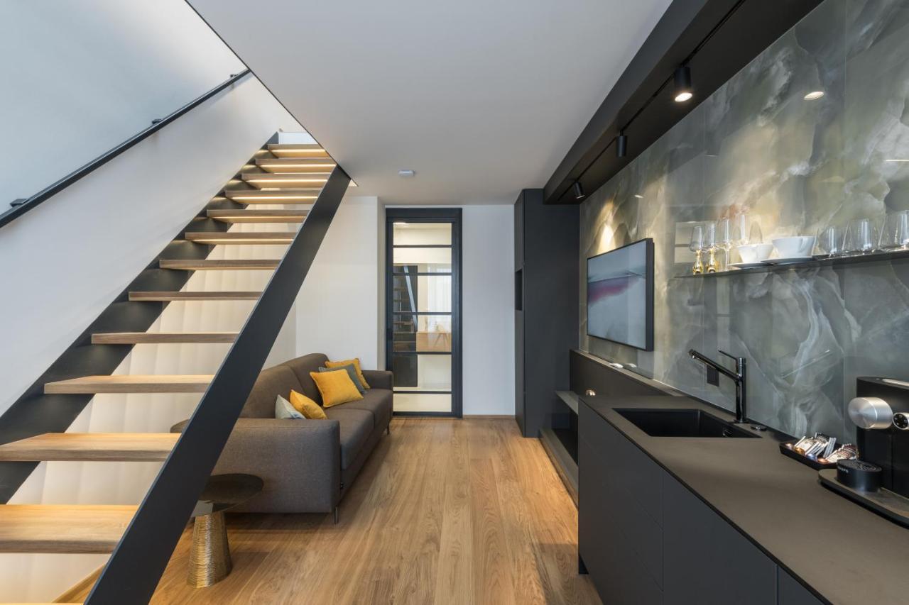 Fully Renovated Stylish Duplex In A Convenient Location Appartement Praag Buitenkant foto